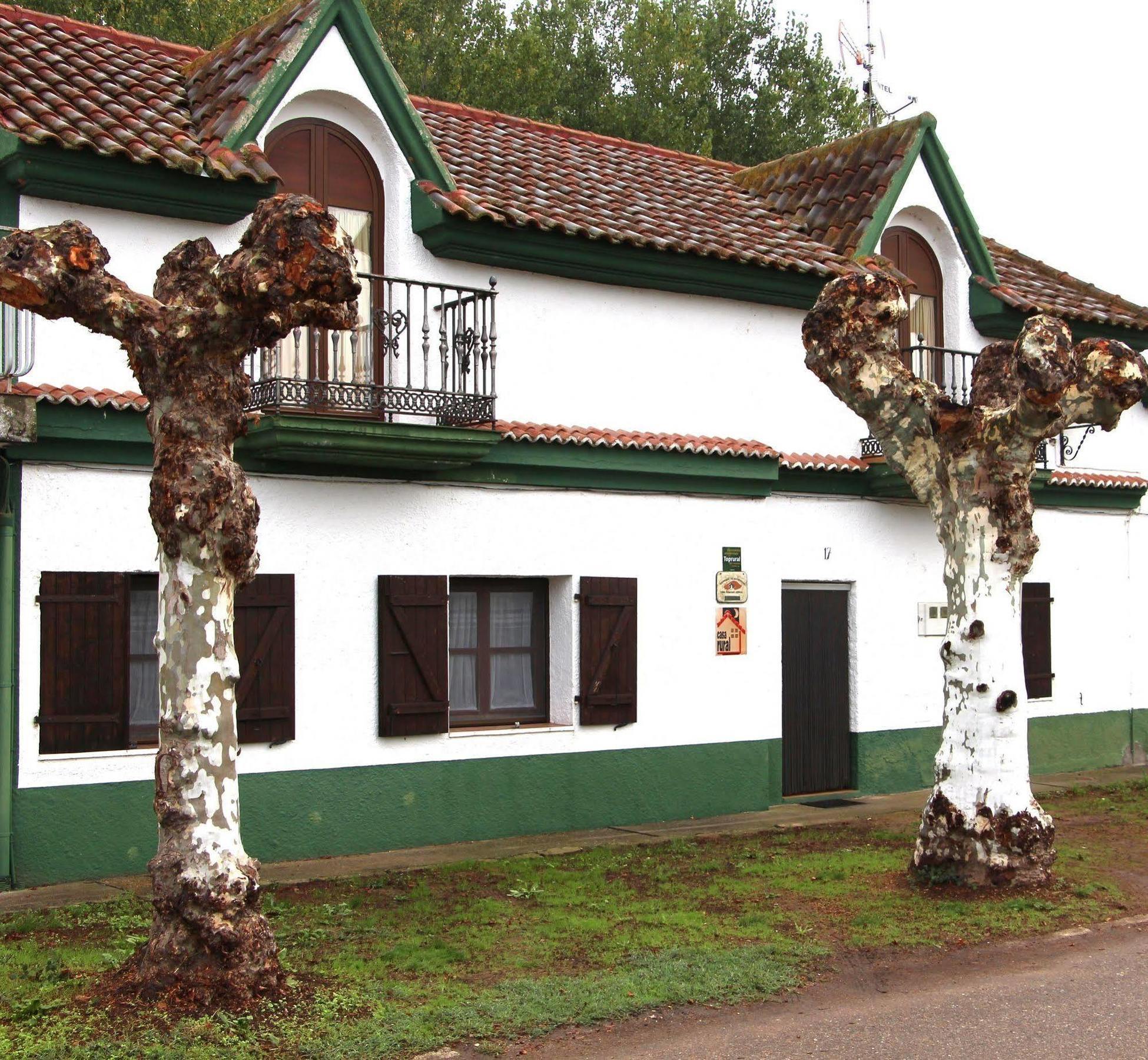 Apartamentos El Capricho Agueda del Caudillo Ngoại thất bức ảnh